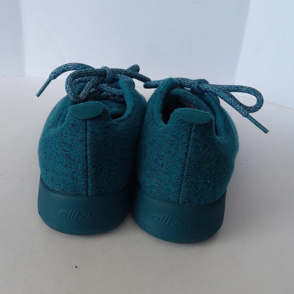 Allbirds women's green wool sneakers